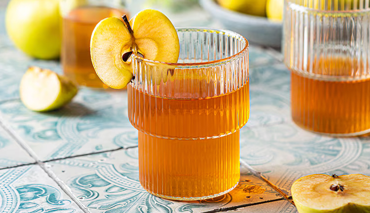 apple cider vinegar benefits,natural remedies,apple cider vinegar health benefits,natural pain relief,apple cider vinegar for health,benefits of apple cider vinegar,herbal medicine,natural remedies for ailments,safety of apple cider vinegar,long-term use of apple cider vinegar,apple cider vinegar wellness