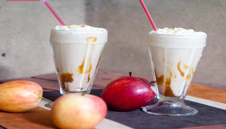 लॉकडाउन रेसिपी : गर्मियों में बहुत पसंद किया जाता है एप्पल मिल्क शेक 