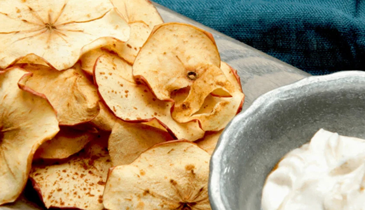 Recipe- Sweet and Crispy Apple Pie Chips