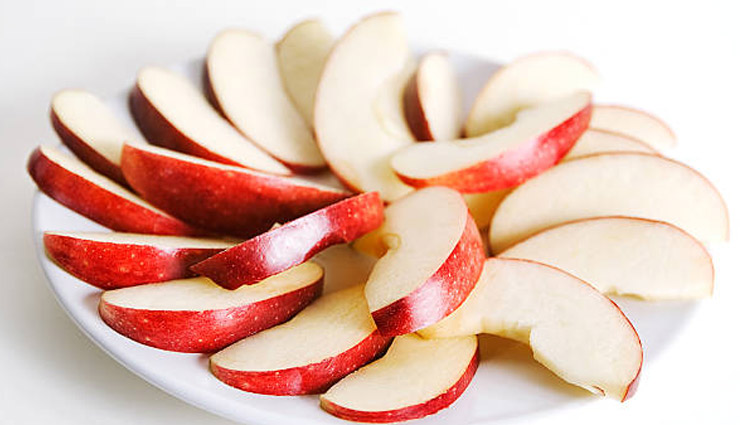 tips to take care of oily skin in winters,oily skin in winters,skin care tips in winters,winters tips,skin care tips,beauty tips