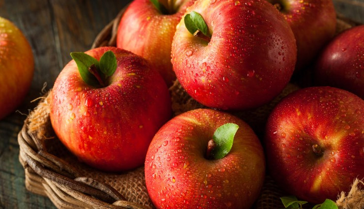 food for metabolism,food that support metabolism,natural ways to improve metabolism,lemons,cayenne pepper,grapefruits,apples,black coffee,cinnamon