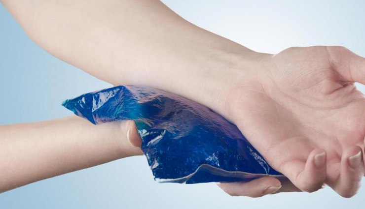 healthy tips,try these 5 quick tips to heal injury swelling,how treat swelling,easy tips to treat swelling,how to treat injury