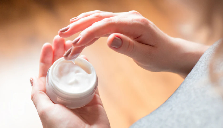 7 Rules To Follow for Applying Moisturizer