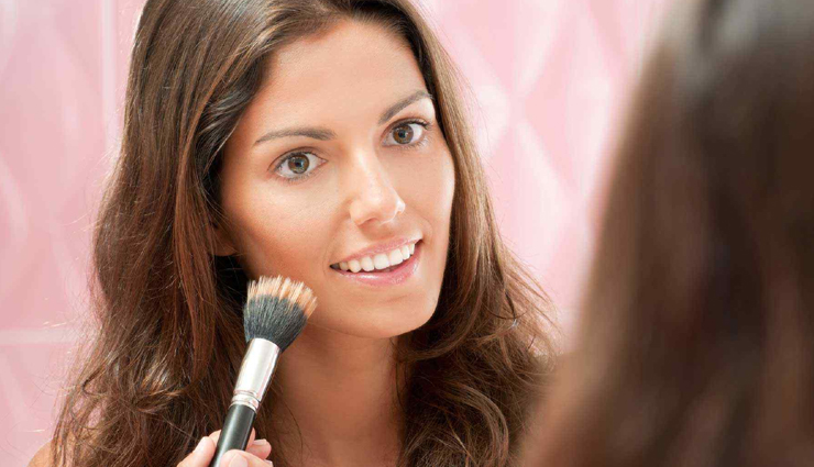 foundation,tips to apply foundation,different types of foundation,make up tips,beauty tips