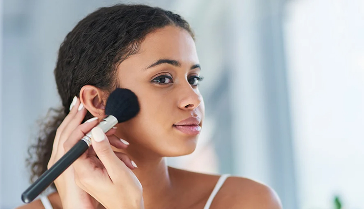 foundation,tips to apply foundation,different types of foundation,make up tips,beauty tips