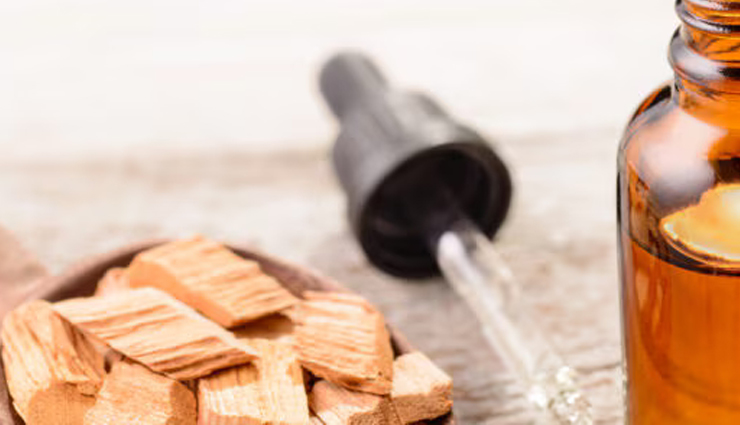 best oils for skin,natural oils for skincare,essential oils for glowing skin,carrier oils for skin,face oils for hydration,oils for dry skin,oils for acne-prone skin,anti-aging oils for skin,oils for sensitive skin,diy skincare oils,natural beauty oils,organic oils for face,best facial oils,oils for skin nourishment,oils for healthy skin