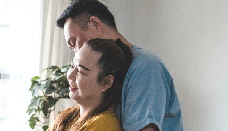 intimate conversations with partner,emotional intimacy tips,relationship communication,building emotional connection,deep conversations in relationships,fostering intimacy,meaningful relationship dialogue,relationship advice,improving emotional closeness