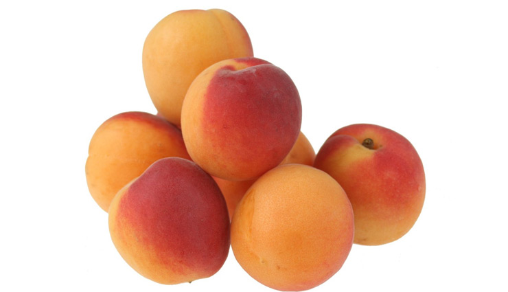 beauty tips,home made apricot face scrub for glowing skin,apricot face scrub,home made scrub,how to get glowing skin at home