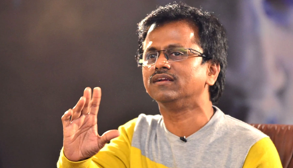 2 News : डायरेक्टर मुरुगादॉस ने बताई ‘सिकंदर’ के नहीं चलने की वजह, इस एक्ट्रेस के साथ थीं मां नहीं तो कास्टिंग डायरेक्टर… 2 News : डायरेक्टर मुरुगादॉस ने बताई ‘सिकंदर’ के नहीं चलने की वजह, इस एक्ट्रेस के साथ थीं मां नहीं तो कास्टिंग डायरेक्टर…