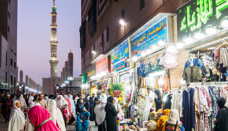 must-try activities in saudi arabia,things to do in saudi arabia,saudi arabia travel experiences,cultural attractions in saudi arabia,top tourist activities in saudi arabia,adventure in saudi arabia,saudi arabian landmarks to visit,saudi arabia historical sites,explore saudi arabia must-dos,saudi arabia travel recommendations