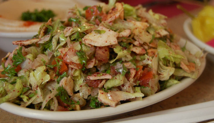 mouth watering arabic dishes,arabic dishes,hummus,fattoush,tabouleh,mansaf,batata harra