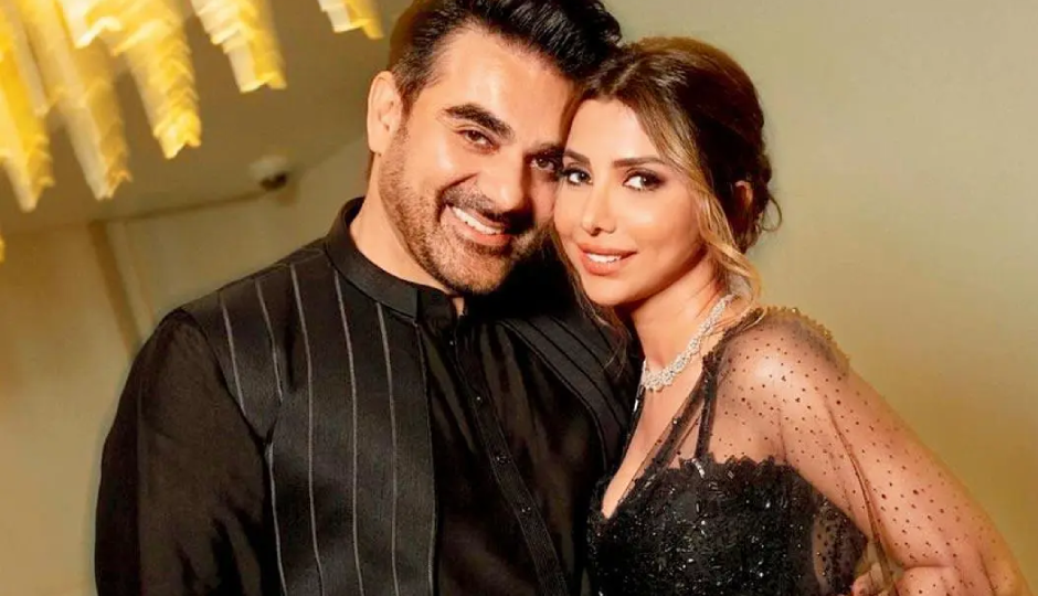 Akshay Kumar,actor akshay kumar,aarav kumar,akshay aarav,akshay son aarav,twinkle khanna,aarav bollywood,shura khan,shura baby shower,arbaaz khan,shura arbaaz