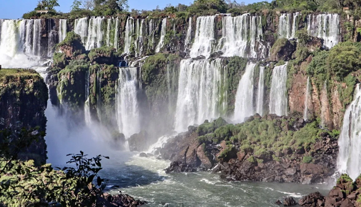 perito moreno glacier,fitz roy,iguazu falls,nahuel huapi national park,quebrada de humahuaca,places in argentina,argentina
