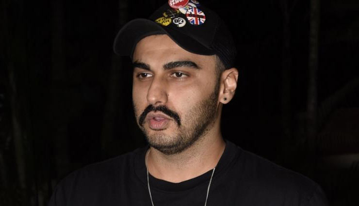 arjun kapoor,malaika arora,arjun malaika marriage date,arjun kapoor marriage date,malaika arora marriage date,arjun loves malaika,malaika loves arjun,arjun kapoor malaika marriage invitation card,Kareena Kapoor,karishma kapoor,ranveer singh,deepika padukone,bollywood,bollywood news  hindi,bollywood gossips hindi