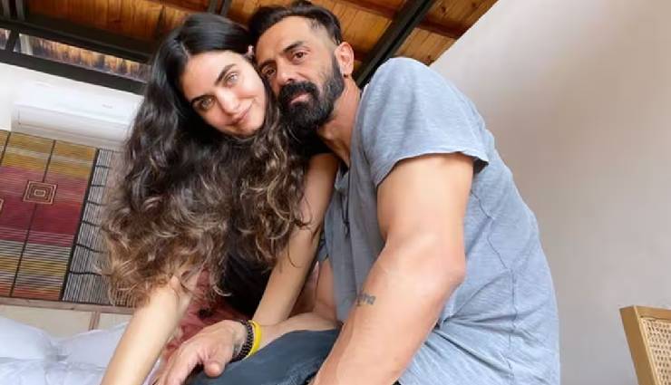 ishita dutta,vatsal sheth,arjun rampal,gabriella demetriades,ajay devgan