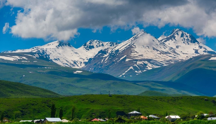 tourist destinations to visit in armenia,armenia,armenia tourism,tourist places in armenia