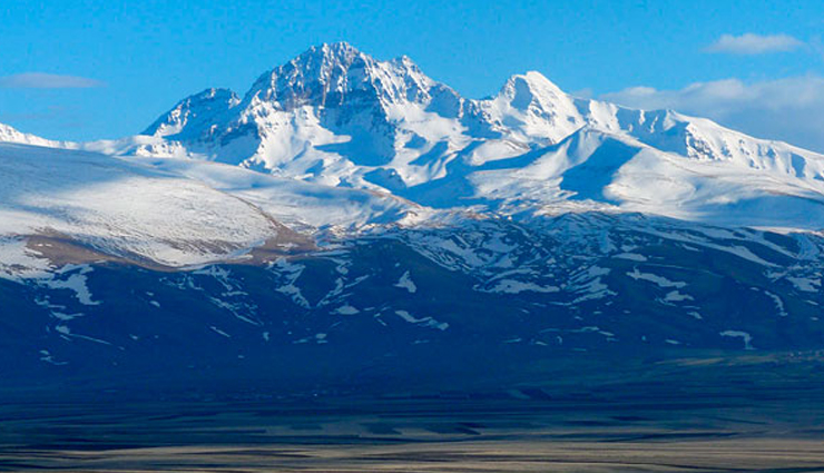 yerevan,khor virap,mount aragats,dilijan,lake sevan,geghard monastery,garni temple,khndzoresk,etchmiadzin cathedral,noravank gorge,armenia,places to visit in armenia