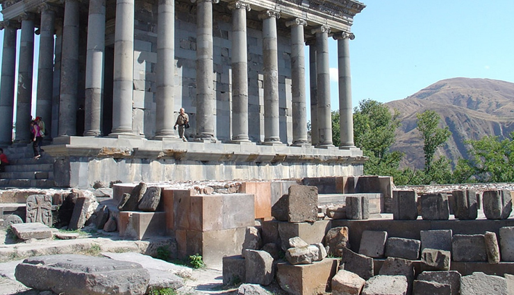 yerevan,khor virap,mount aragats,dilijan,lake sevan,geghard monastery,garni temple,khndzoresk,etchmiadzin cathedral,noravank gorge,armenia,places to visit in armenia