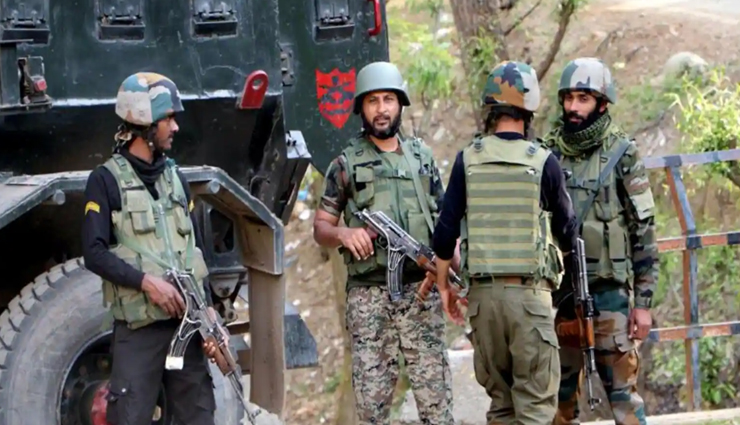 आतंकियों पर ड्रोन और राकेट लांचर से हमला, एक और जवान शहीद