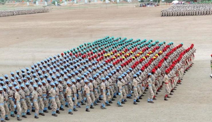 बंदिशों से भरा एक ऐसा देश जहां पैसे भी सरकार की मर्जी से निकालने के नियम, जानकारी हैरान करने वाली weird news,weird country,eritrea,restrictions in eritrea