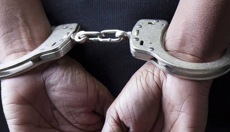 मोमबत्ती से महिला के प्राइवेट पार्ट पर किया हमला, 60 वर्षीय व्यापारी गिरफ्तार