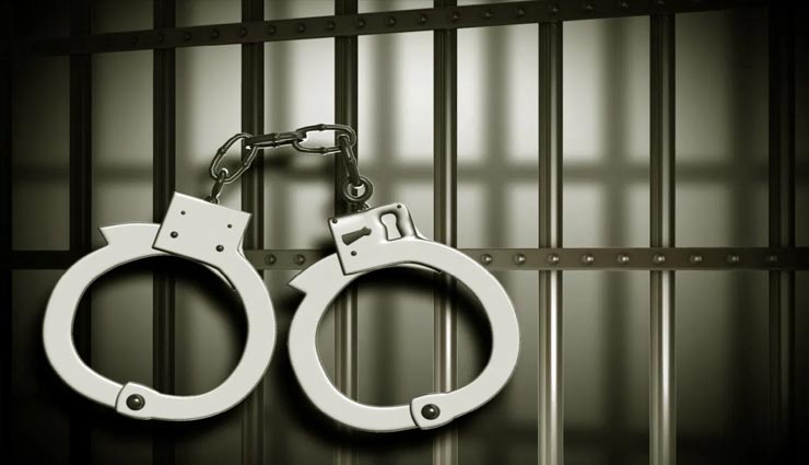 पंजाब : शारीरक शोषण के चलते हवालात में पहुंचा नशा तस्करों को पकड़ने वाला डीएसपी 
