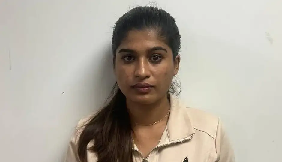 बैंकॉक से नशीले पदार्थों की खेप लेकर आई मॉडल गिरफ्तार, 11 करोड़ का हाइड्रोपोनिक गांजा बरामद