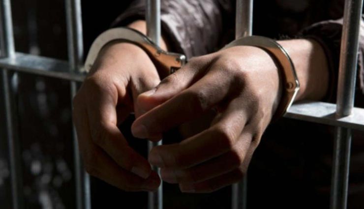 कोटा : पुलिस के हत्थे चढ़े हथियार लेकर घूम रहे दो बदमाश, बड़ी वारदात की कर रहे थे तैयारी