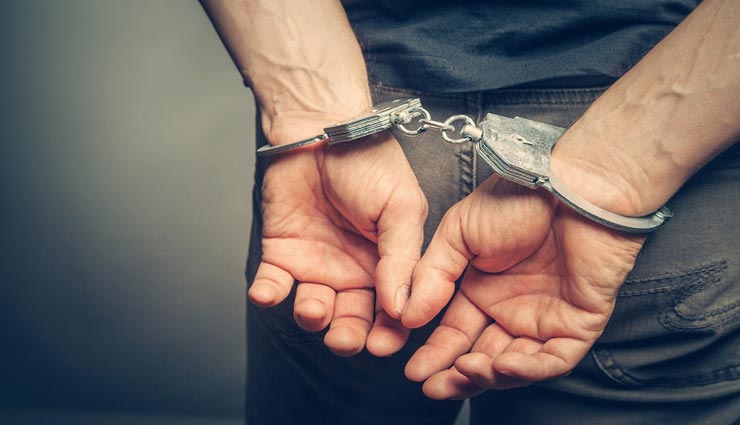 अजमेर : दबिश देकर पुलिस ने किया दो सटोरियों को गिरफ्तार, बरामद किए 20630 रुपए