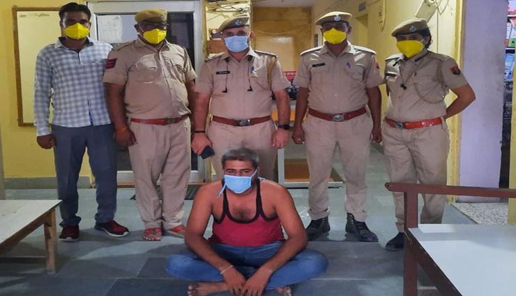 अजमेर : टाइल्स से भरे ट्रक के टूल बॉक्स में छिपाकर लाई जा रही थी 2 करोड़ की अफीम