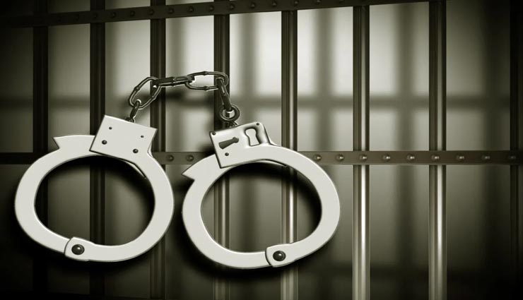 उत्तरप्रदेश : पुलिस ने किया 15 लाख लूट की वारदात का खुलासा, नौकर ही निकला मास्टरमाइंड