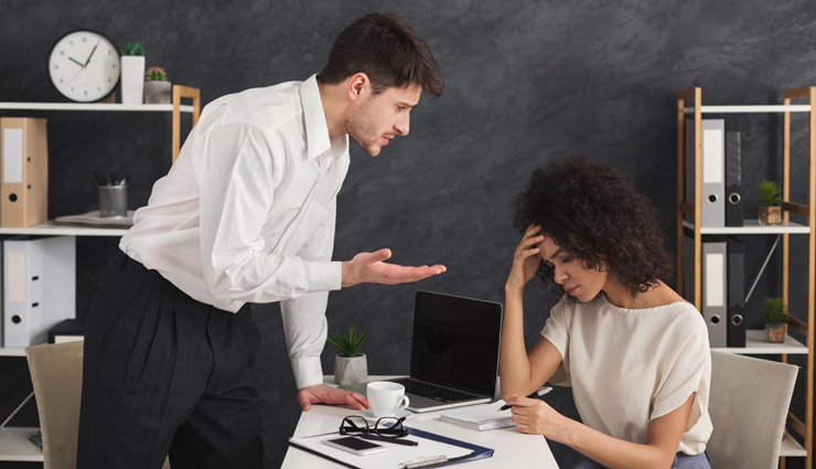 arrogant vs confident man,signs of an arrogant man,how to spot confidence vs arrogance,determining arrogance in a man,confidence traits in men