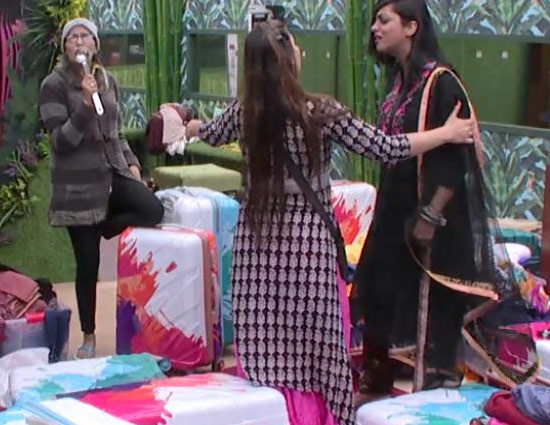 #BB11 A New War Begins in House Between Arshi and Sapna