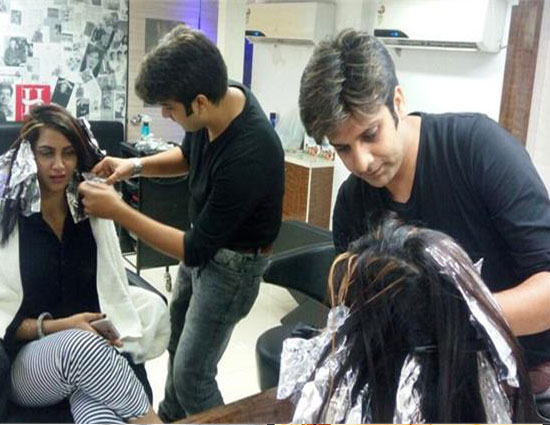 ग्रैंड फिनाले के लिए सजने-संवरने लगीं अर्शी खान, इस रंग की ड्रेस पहन दिखाएगी जलवे