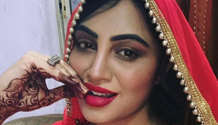 अफगानिस्तान में जन्मी अर्शी खान बोलीं-  मैं बहुत डरी हुई हूं, जान पहचान वालों से बात नहीं हो पा रही 