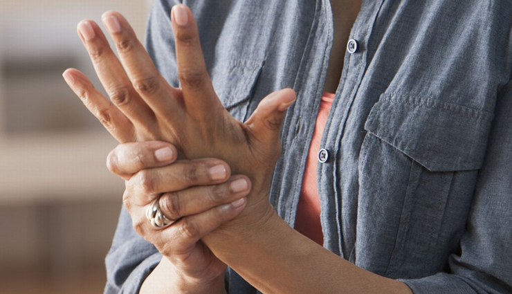 pineapple,pineapple healthy food,pineapple benefits,eating pineapple benefits,healthy food,healthy life,Health,Health tips