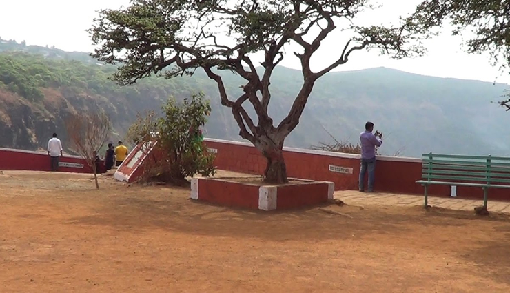 mahabaleshwar,honeymoon in mahabaleshwar,how to reach mahabaleshwar,places to visit in mahabaleshwar,mahabaleshwar tourism,tourist places in mahabaleshwar,holidays,travel guide,travel tips