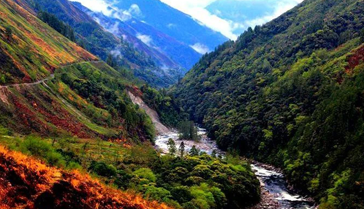 arunachal pradesh,places to visit in arunachal pradesh,tourist spots in arunachal pradesh,namdapha national park,upper dibang valley,talley valley,mechuka valley,bomdila,itanagar