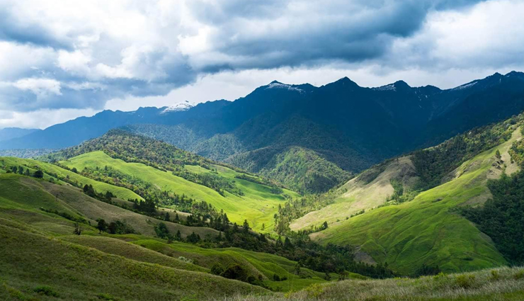 arunachal pradesh,places to visit in arunachal pradesh,tourist spots in arunachal pradesh,namdapha national park,upper dibang valley,talley valley,mechuka valley,bomdila,itanagar