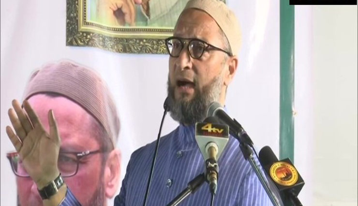 ओवैसी का शिवसेना पर तंज, कहा - दो घोड़ों की सवारी करना चाहते हैं उद्धव ठाकरे