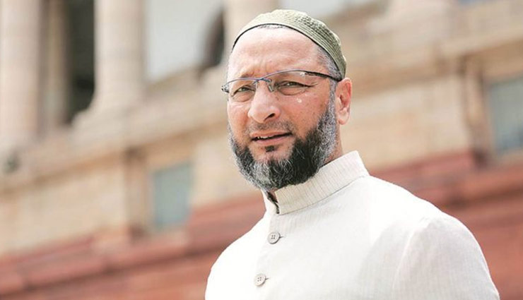 कश्मीर जाने का नाम भी लिया तो हैदराबाद हवाई अड्डे पर ही गिरफ्तार कर लेंगे : असदुद्दीन ओवैसी 