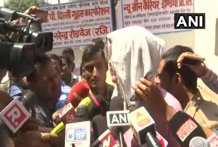 asaram bapu,asaram rape case,asaram bapu rape case,asaram bapu case verdict,asaram bapu verdict,cried