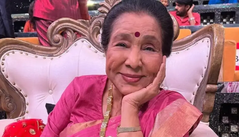 आशा भोसले छोड़ गईं करोड़ों की विरासत, परिवार में कौन-कौन, कितनी है कुल संपत्ति