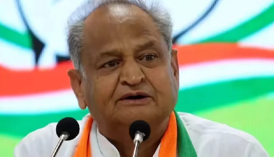 राजस्थान:  ‘जिनका आजादी में नाखून भर भी योगदान नहीं, वो हमें न सिखाएं’, पीएम मोदी के 'MMC' वाले बयान पर अशोक गहलोत का हमला