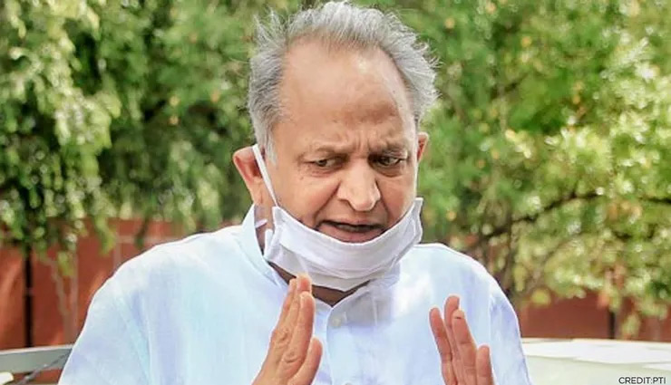 राजस्थान: CM गहलोत ने कहा - जीवन बचाने के लिए सख्ती से लागू करें 'महामारी रेड अलर्ट कर्फ्यू'
