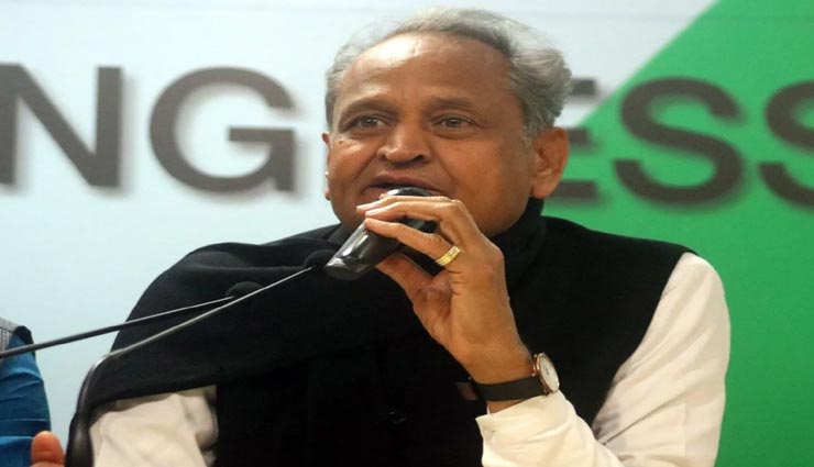 मुख्यमंत्री अशोक गहलोत ने ट्वीट में किया टोटल लॉकडाउन की ओर इशारा