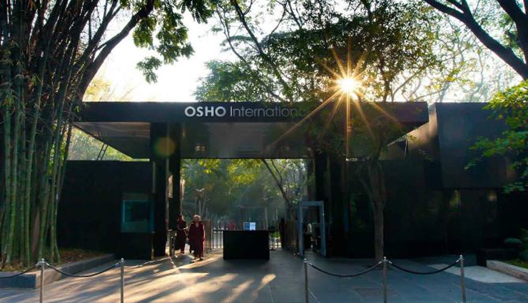 ashrams in india,parmarth niketan,rishikesh,tushita meditation centre,dharamshala,osho international meditation resort,punе,sri sathya sai baba Аshram (prasanthi nilayam),puttaparthi,yoga institute,mumbai,art of living international center,bangalore