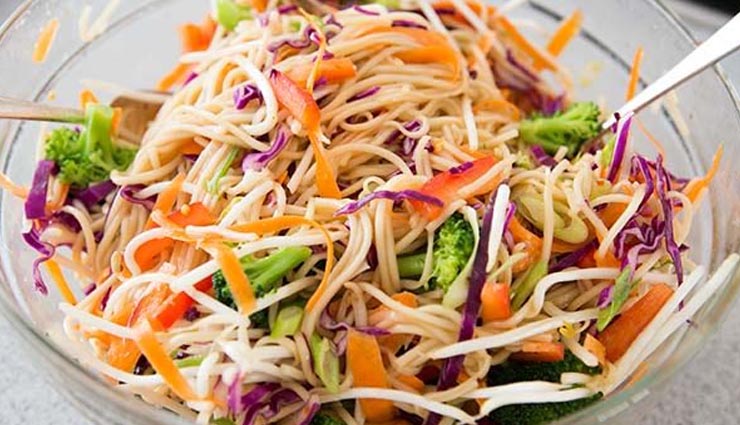 treat your weekend with these 3 healthy pasta salad,healthy pasta salad,salmon and strawberry zucchini noodle pasta salad,asian noodle salad,black bean pasta salad