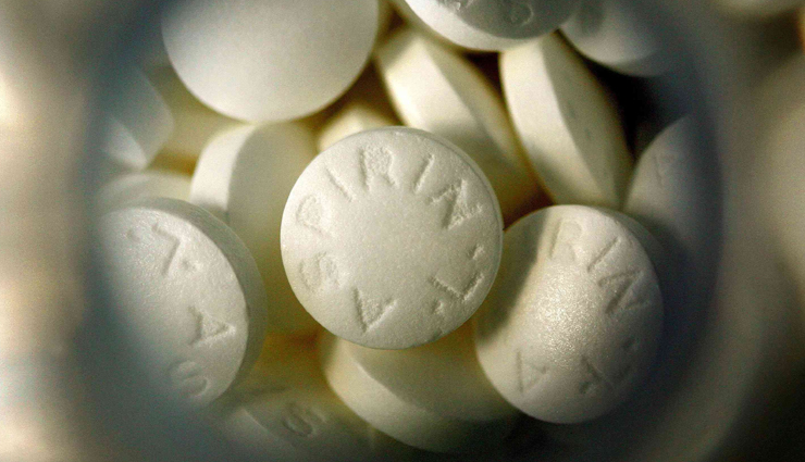 flax seed side effects,risks of consuming flax seeds,potential side effects of flax seeds,negative effects of flax seed consumption,flax seed drawbacks,adverse reactions to flax seeds,risks and complications of flax seed intake,possible side effects of eating flax seeds,flax seed disadvantages,health risks of flax seed consumption