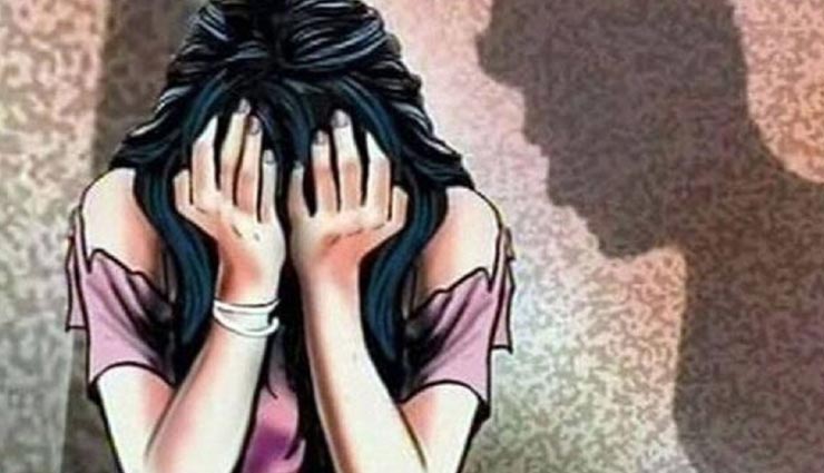 उत्तरप्रदेश : महिला दरोगा को झांसे में लेकर बनाए शारीरिक संबंध और निकाल लिए खाते से 10 लाख रुपये